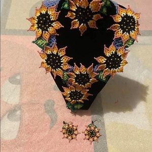 Necklace with bracelet and earing set (shakira) from mexico